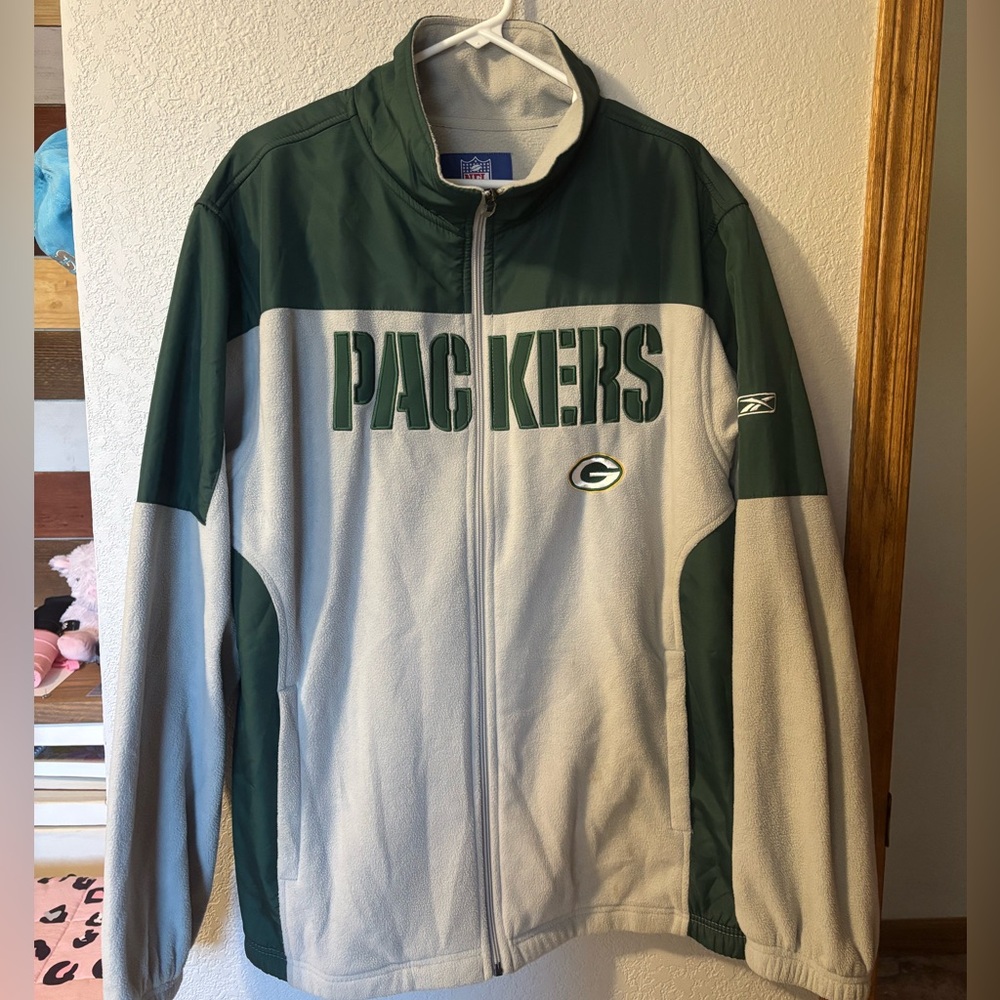 Reebok Packers Green and Gray Windbreaker